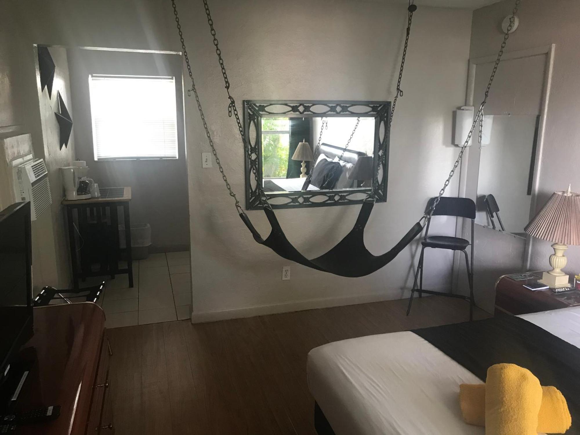Inn Leather Guest House-Gay Male Only Fort Lauderdale Exterior photo