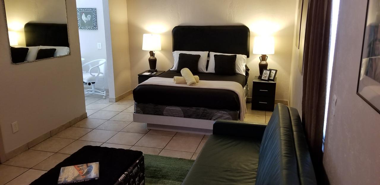 Inn Leather Guest House-Gay Male Only Fort Lauderdale Exterior photo