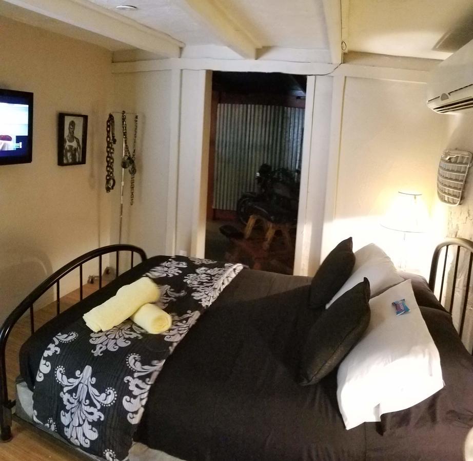 Inn Leather Guest House-Gay Male Only Fort Lauderdale Exterior photo