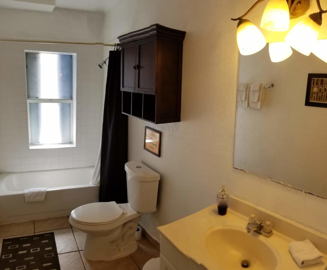Inn Leather Guest House-Gay Male Only Fort Lauderdale Exterior photo