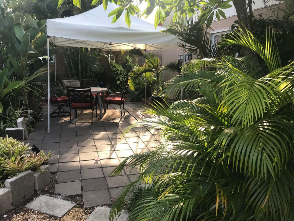 Inn Leather Guest House-Gay Male Only Fort Lauderdale Exterior photo